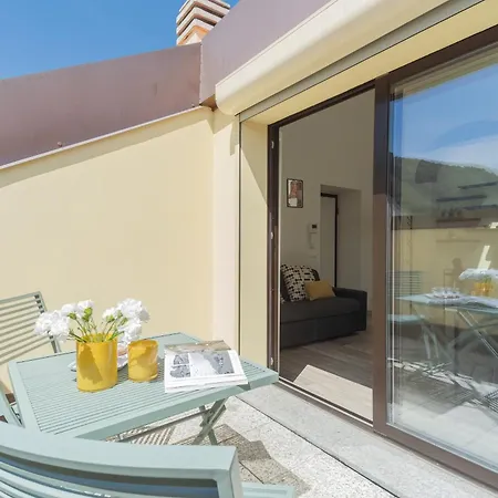 Manaraquattro - With Free Parking And View In Como, Near The Center - アパート