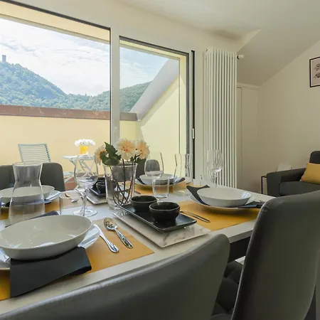 Manaraquattro - With Free Parking And View In Como, Near The Center - アパート *